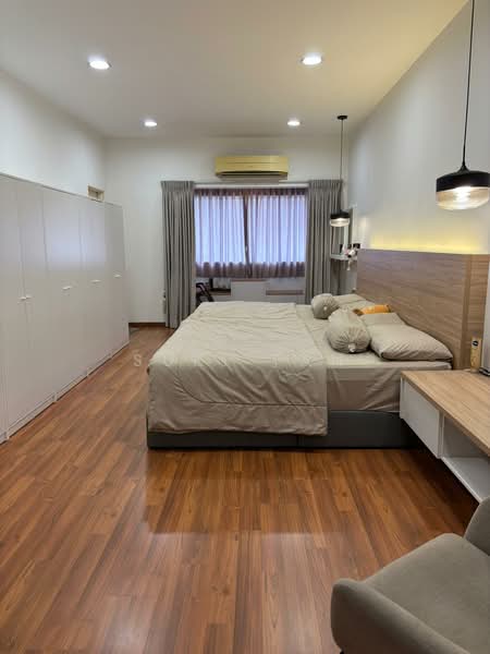 3-storey Terraced House for Sale in Taman Tasik Damai (Sungai Besi) - Suki Tan - Bedroom - PropertyGuru.com.my