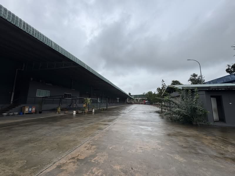 Gudang untuk Dijual di Bukit Jelutong (Shah Alam) - YL Tey - Exterior - PropertyGuru.com.my