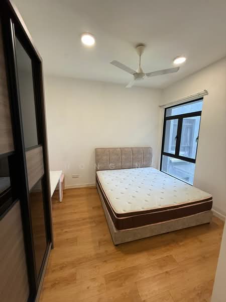 Servis Apartment untuk Dijual di Paramount Utropolis - Hong Ng - Bedroom - PropertyGuru.com.my