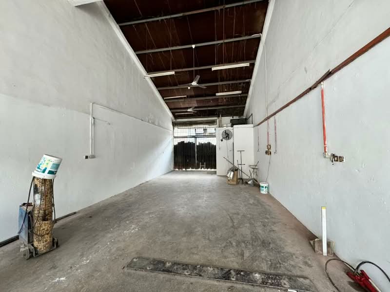 Kilang untuk Disewa di Bandar Sri Damansara (Selangor) - Jun How - Interior - PropertyGuru.com.my