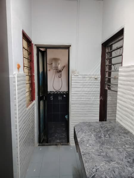Rumah Teres 2 Tingkat untuk Disewa di Taman Puchong Intan (Puchong) - Satish Kumar - PropertyGuru.com.my
