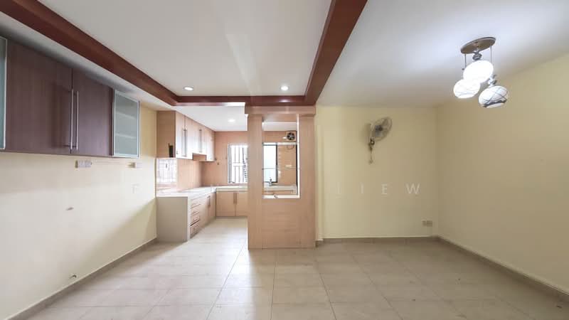 2-storey Terraced House for Rent in Bandar Putra Permai (Seri Kembangan) - Frances Liew - Kitchen - PropertyGuru.com.my