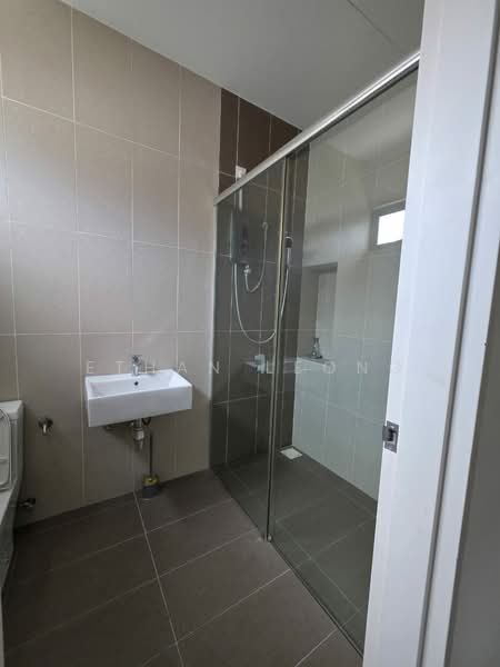Rumah Kluster untuk Disewa di Eco Majestic (Semenyih) - Ethan Leong - Bathroom - PropertyGuru.com.my