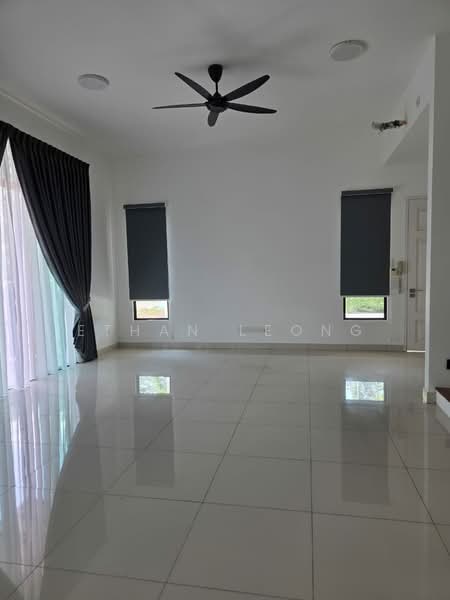 Rumah Kluster untuk Disewa di Eco Majestic (Semenyih) - Ethan Leong - Living Room - PropertyGuru.com.my