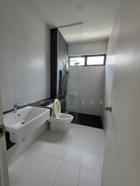 Rumah Kluster untuk Disewa di Eco Majestic (Semenyih) - Ethan Leong - Bathroom - PropertyGuru.com.my