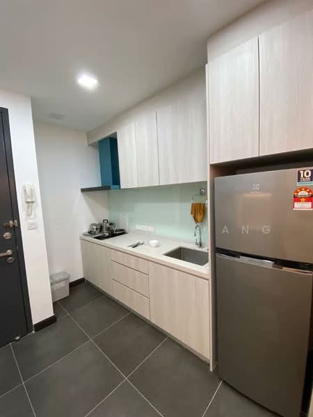 Pangsapuri untuk Dijual di V Residence Suites @ Sunway Velocity - Koo Ying Kang - Kitchen - PropertyGuru.com.my