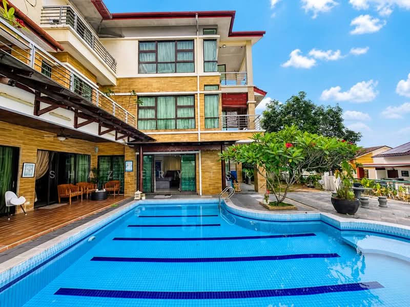 Bungalow House for Sale in Taman Melawati (Ulu Kelang) - Shaziery Iskandar - Exterior - PropertyGuru.com.my