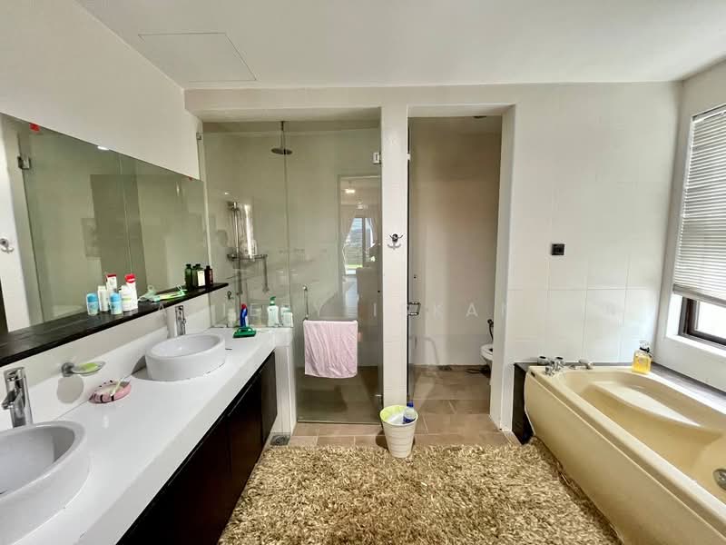 Bungalow for Sale in Taman Melawati (Ulu Kelang) - Shaziery Iskandar - Bathroom - PropertyGuru.com.my