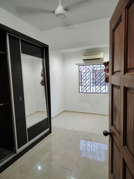 Rumah Teres 2 Tingkat untuk Disewa di Taman Puchong Intan (Puchong) - Satish Kumar - PropertyGuru.com.my