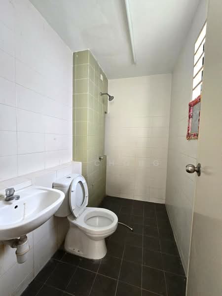 Rumah Teres 2-Tingkat untuk Dijual di Setia Ecohill (Semenyih) - JX Chong - Bathroom - PropertyGuru.com.my