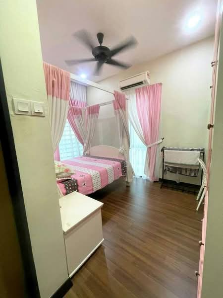 Bungalow House untuk Dijual di Bertam Perdana 2 (Kepala Batas) - Aswad . - Bedroom - PropertyGuru.com.my