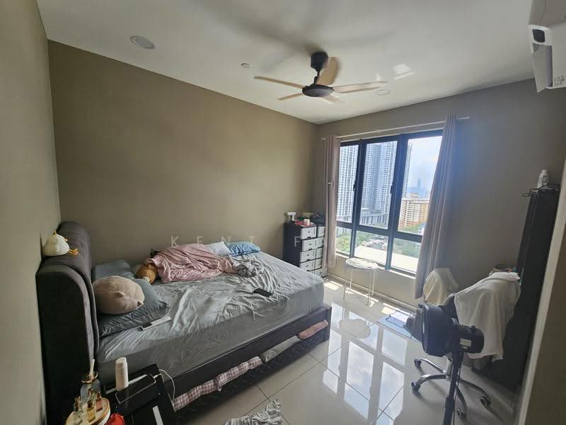 Service Residence for Sale at Kenwingston Avenue - Kent Fatt - Bedroom - PropertyGuru.com.my