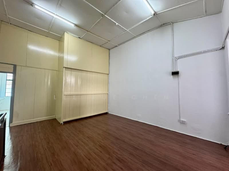 Shop for Rent in George Town (Penang) - Lee Xue Chen - Interior - PropertyGuru.com.my