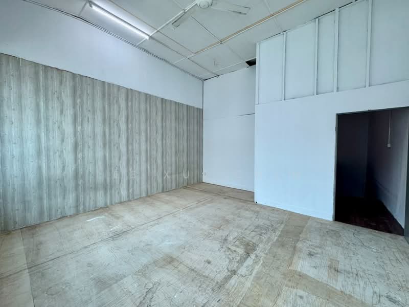 Shop for Rent in George Town (Penang) - Lee Xue Chen - Interior - PropertyGuru.com.my