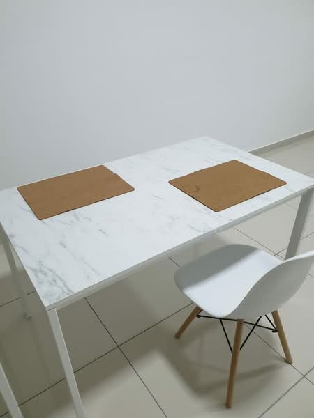 Condominium for Rent at Iris Residence - Sying Ho - Dining Room - PropertyGuru.com.my