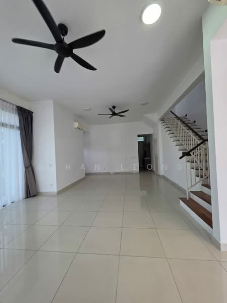 Cluster House for Sale in Eco Majestic (Semenyih) - Ethan Leong - Living Room - PropertyGuru.com.my