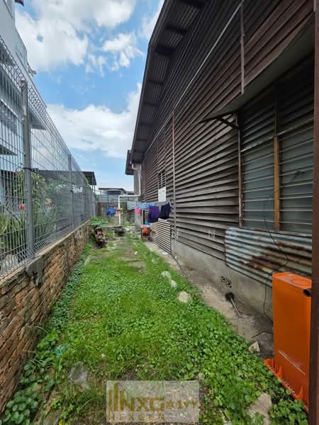 Rumah Teres 1-Tingkat untuk Dijual di Pandamaran (Klang) - Wilson Ng - Exterior - PropertyGuru.com.my