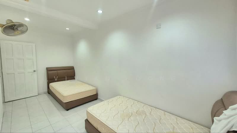 Rumah Teres 2.5 Tingkat untuk Disewa di Fair Park (Ipoh) - Vivian Foong - Bedroom - PropertyGuru.com.my