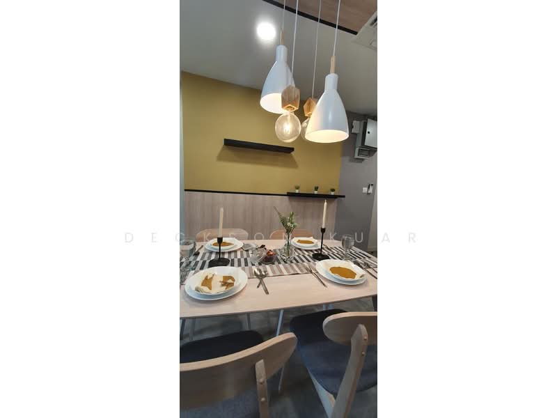 Servis Apartment untuk Disewa di Ooak Serviced Apartments @ Kiara 163 - Deckson Kuar - Dining Room - PropertyGuru.com.my
