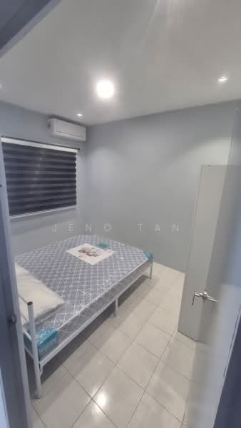 Rumah Teres untuk Disewa di Kuching (Sarawak) - Jeno Tan - Bedroom - PropertyGuru.com.my