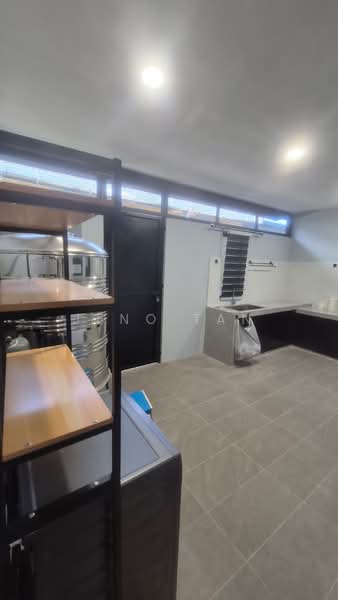 Rumah Teres untuk Disewa di Kuching (Sarawak) - Jeno Tan - Kitchen - PropertyGuru.com.my