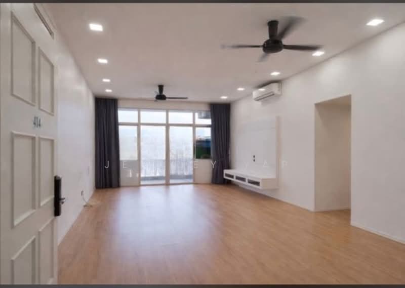 Kondominium untuk Dijual di Casa Mila - Jeffrey Yap - Living Room - PropertyGuru.com.my