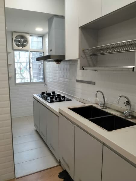 Kondominium untuk Dijual di Casa Mila - Jeffrey Yap - Kitchen - PropertyGuru.com.my