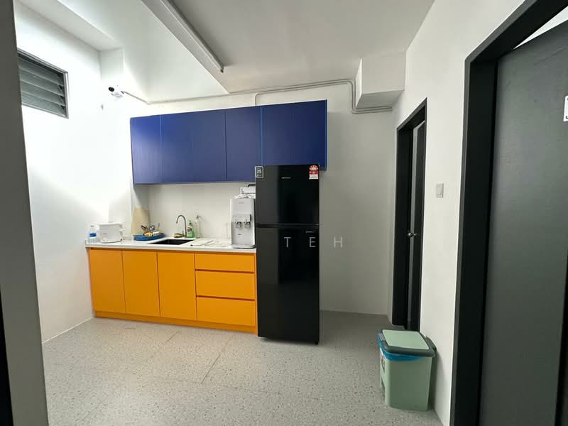 Semi-D Factory for Rent in Eco Business Park V (Puncak Alam) - Ms Teh - Kitchen - PropertyGuru.com.my