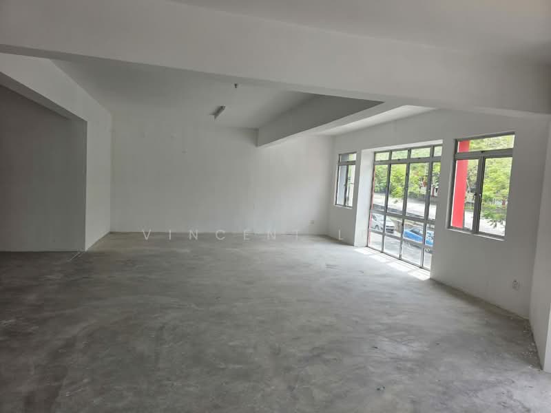 Shop for Rent in Bandar Baru Salak Tinggi (Sepang) - Vincent Lee - Interior - PropertyGuru.com.my