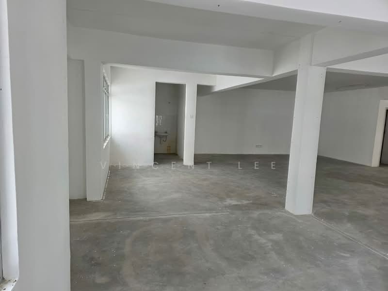 Shop for Rent in Bandar Baru Salak Tinggi (Sepang) - Vincent Lee - Interior - PropertyGuru.com.my