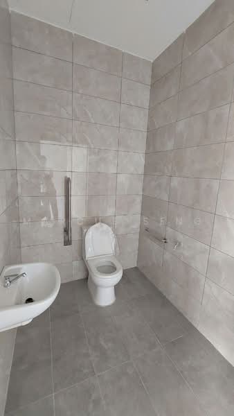 Rumah Niaga untuk Disewa di Greentown (Ipoh) - Marcus Seng - Bathroom - PropertyGuru.com.my