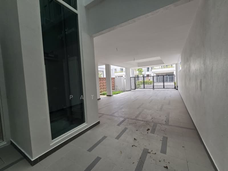 Rumah Teres 3-Tingkat untuk Dijual di Gurney Drive (Penang) - Patrick . - PropertyGuru.com.my