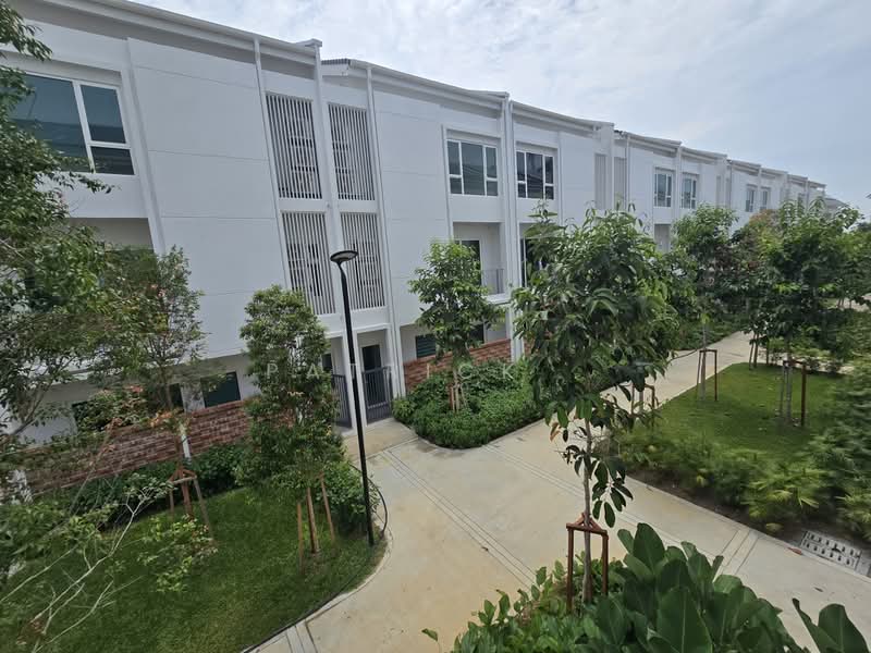 Rumah Teres 3-Tingkat untuk Dijual di Gurney Drive (Penang) - Patrick . - Exterior - PropertyGuru.com.my