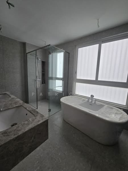 Rumah Teres 3-Tingkat untuk Dijual di Gurney Drive (Penang) - Patrick . - Bathroom - PropertyGuru.com.my