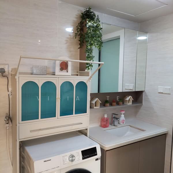 Servis Apartment untuk Disewa di Baron Residence @ Lake City - Vivian Tew - Bathroom - PropertyGuru.com.my
