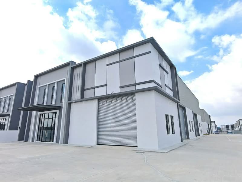 Factory for Rent in Eco Business Park 1 (Johor Bahru) - Kelvin Tang - Exterior - PropertyGuru.com.my