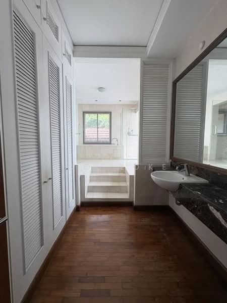 4-storey Terraced House for Sale in Federal Hill (Bangsar) - Joel Loke - Bathroom - PropertyGuru.com.my