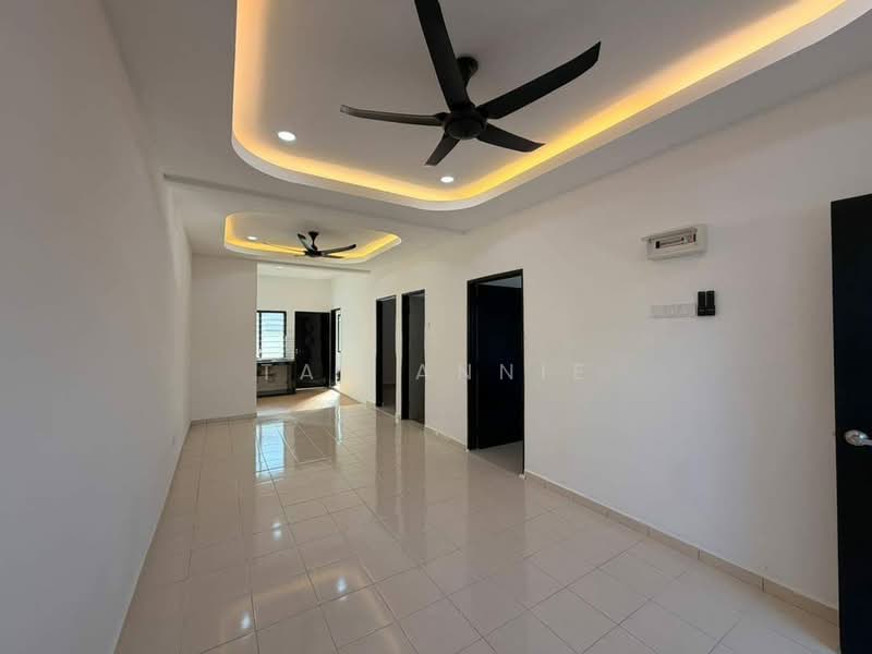 1-storey Terraced House for Sale in Sungai Jawi (Penang) - Tan ANNIE - Living Room - PropertyGuru.com.my