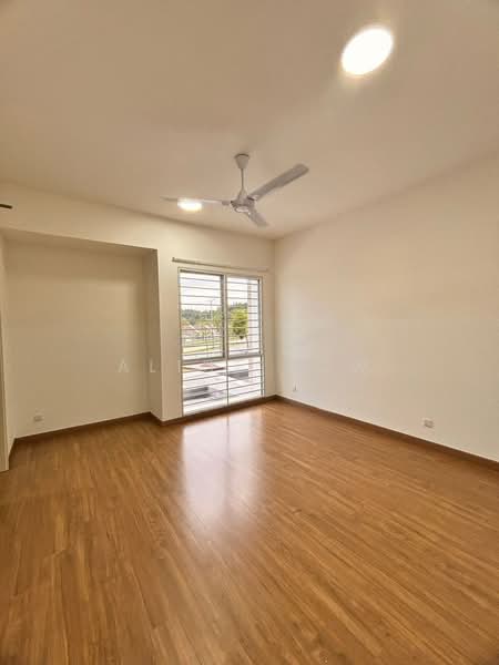 Terraced House for Sale in Kota Emerald (Rawang) - Alice Low - Interior - PropertyGuru.com.my