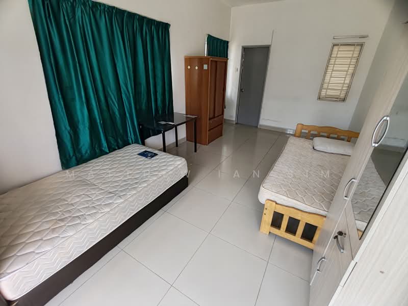 Townhouse for Rent in Bandar Saujana Putra (Tanjong Duabelas) - Matthew Ian Sim - Bedroom - PropertyGuru.com.my