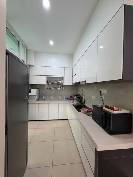 Service Residence for Sale at Setia Tri-angle - Amber Wong - Kitchen - PropertyGuru.com.my