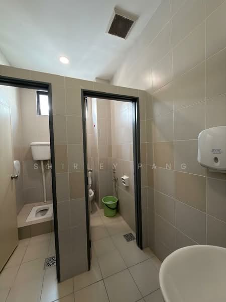 Semi-D Factory for Sale in Iskandar Puteri (Nusajaya) (Johor) - Shirley Pang - Bathroom - PropertyGuru.com.my