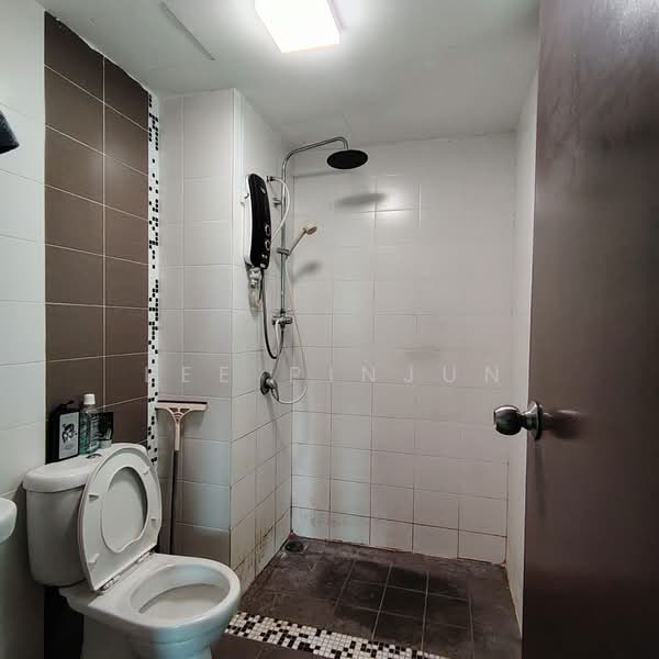 Condominium for Sale at Villa Park - Lee Pinjun - PropertyGuru.com.my