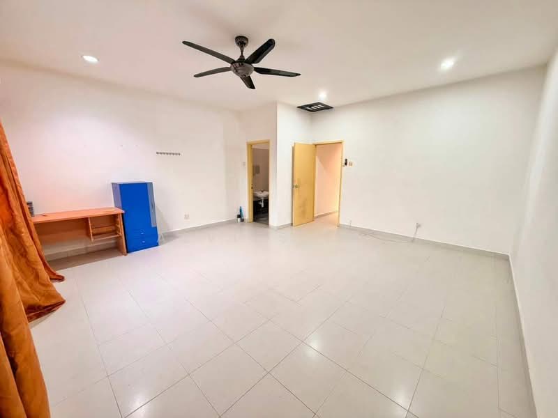 Rumah Teres 2-Tingkat untuk Dijual di Bandar Jaya Putra (Johor Bahru) - Alviss Tay - Living Room - PropertyGuru.com.my