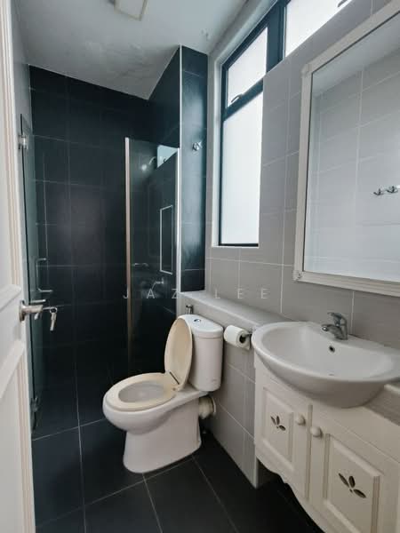 Semi-Detached House for Sale in Bukit Indah (Iskandar Puteri (Nusajaya)) - Jaz Lee - Bathroom - PropertyGuru.com.my