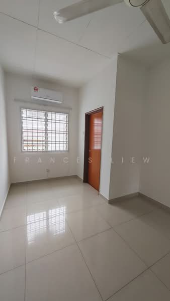 2-storey Terraced House for Rent in Bandar Putra Permai (Seri Kembangan) - Frances Liew - PropertyGuru.com.my
