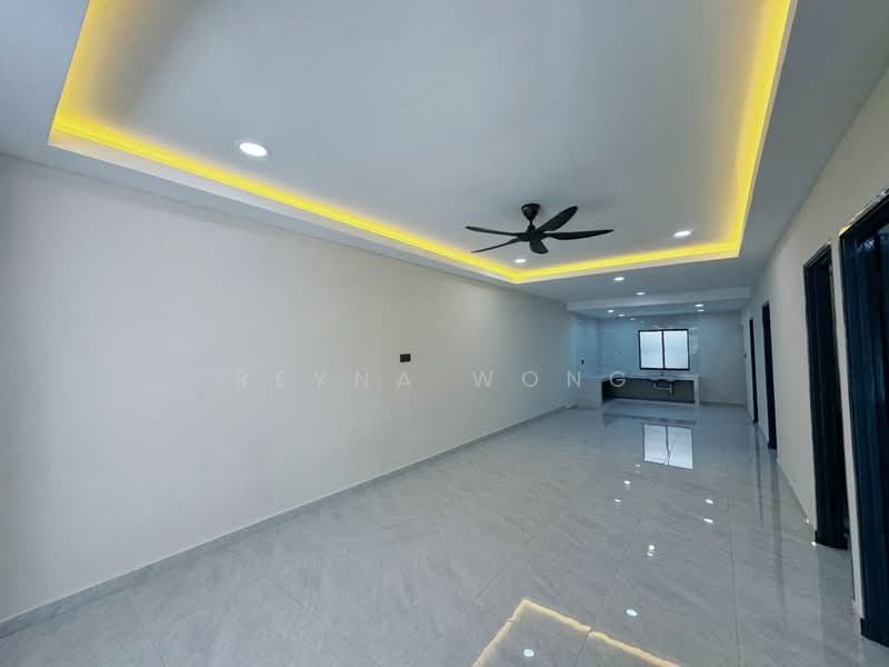 Rumah Teres 1 Tingkat untuk Dijual di Johor Bahru (Johor) - Reyna Wong - Living Room - PropertyGuru.com.my