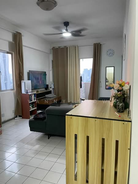 Pangsapuri untuk Disewa di Menara Orkid - Yanny Siow - Living Room - PropertyGuru.com.my