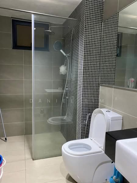 Apartment for Rent at V Residence Suites @ Sunway Velocity - Daniel Lim - Bathroom - PropertyGuru.com.my