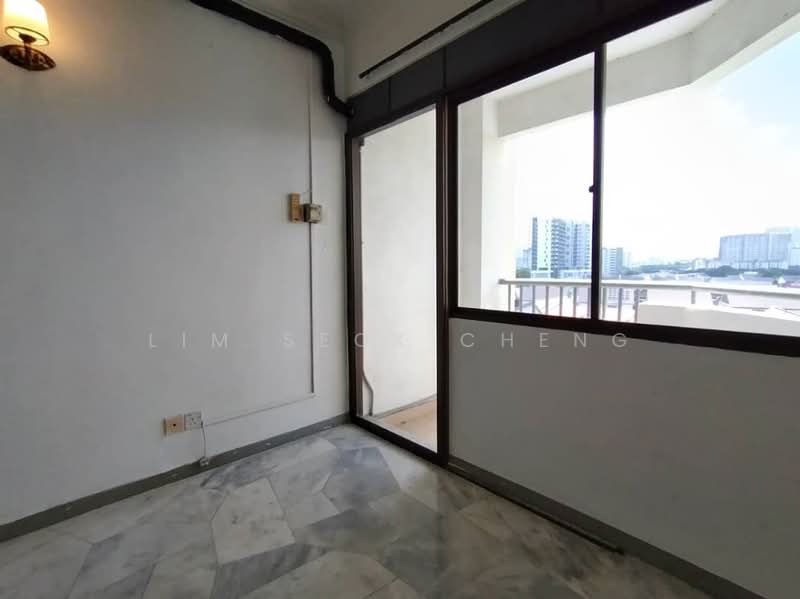Apartment for Rent at Lavinia Apartments - Lim Seok Cheng - Balcony - PropertyGuru.com.my